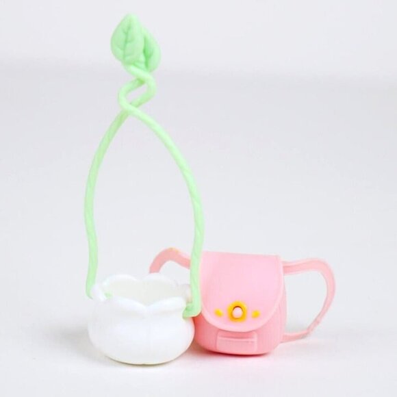 Calico Critters Sylvanian Families Mixed Accessory Lot - Picture 6 of 7